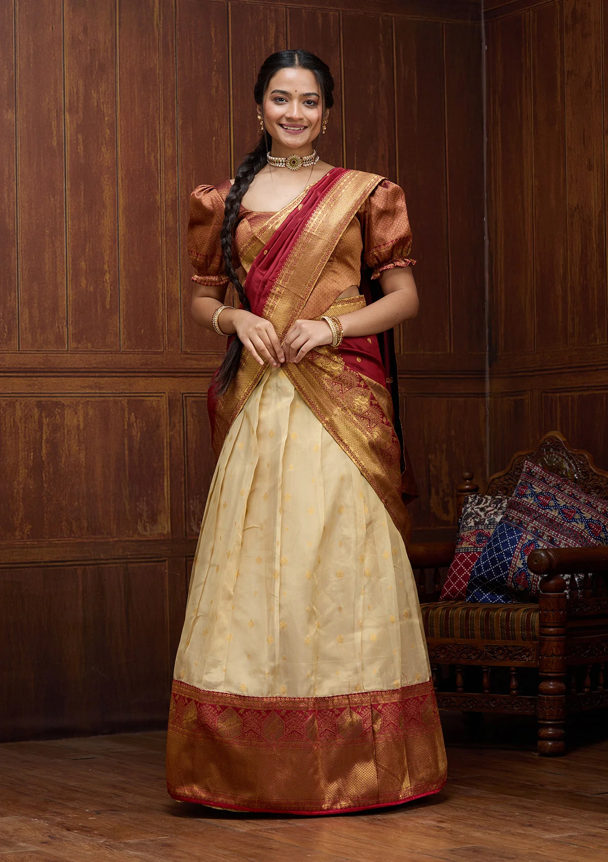 GCFE0044640_BEIGE_MAROON_3_eecbfb9e-db72-4023-8c6b-ddc6f44172dd-1.webp